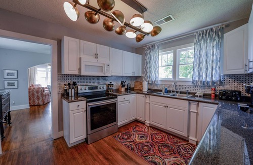 Forest Lake House | Bama Bungalow - Book for football season and more!