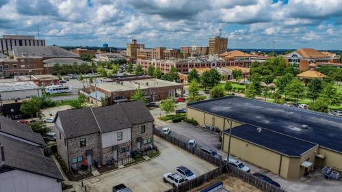 Tuscaloosa House | Bama Getaway