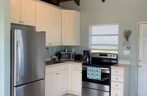 Bambarra House | Bambarra Sands Cottage: Private beach house on Bambarra Beach, Middle Caicos