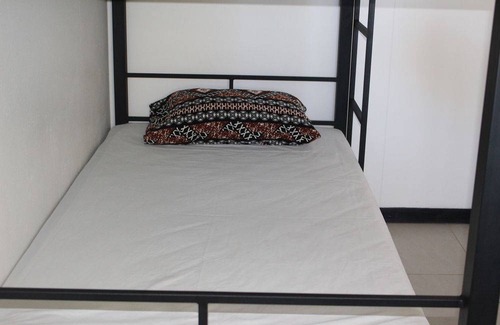 Wailoloa Hostel | Bamboo Beach