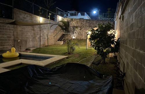 Tres de Mayo House | BAMBOO HOUSE! Pool-Grill-Garden ENJOY