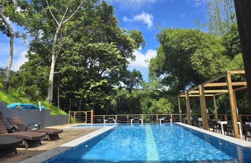 Big Creek Bed & Breakfast | Bamboo Lodge