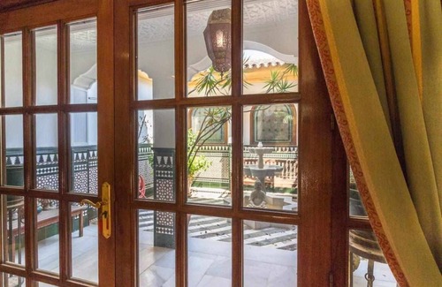 Puerto Banus House | Banús Sand House Super Villa in Puerto Banús facing the sea