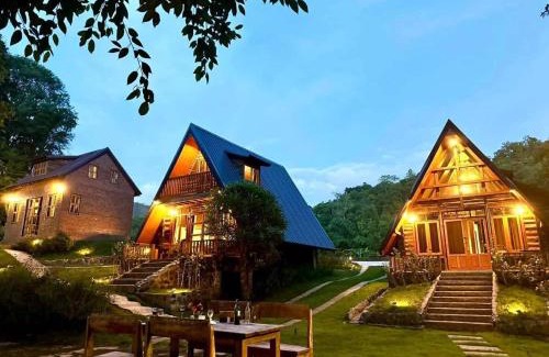 Pangmapha House | Ban Kaew Mo Ra Glamping & Restaurant