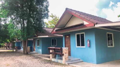 Takhli House | Ban Rai Plai Na บ้านไร่ปลายนารีสอร์ท