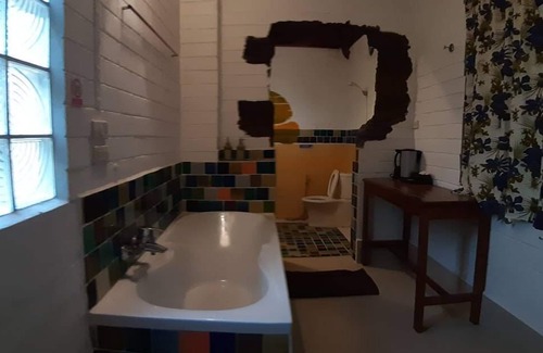 Sangkhla Buri Hotel | Ban Thor Phan