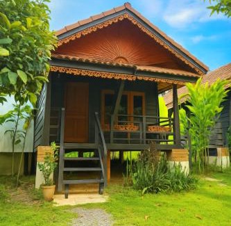 Vang Vieng Bed & Breakfast | Ban Villa PhaSouk