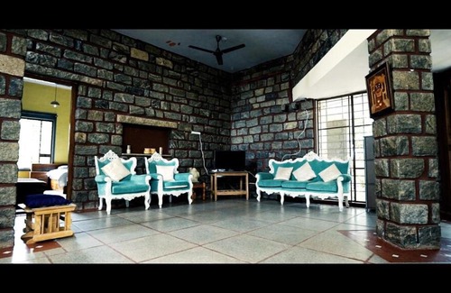Srinivaspur House | BANA The wild water Resort
