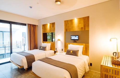 Boracay Island Hotel | Banana Bay Boracay