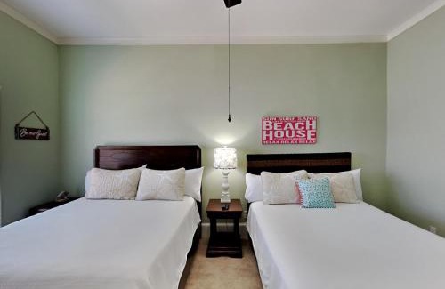Sunset Pass House | Banana Bay Townhome #13932 - Playa Way