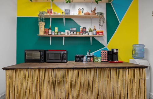 Orlovista Villa | Banana Leaf Villa-Honey Combo Rooms