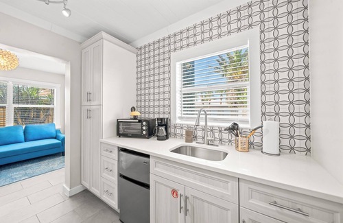 Orlando Beach Resort | Banana River Resort