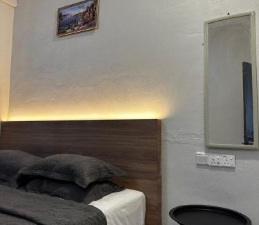 Kampung Banat Bawah House | Banat Village Stay