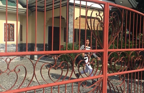 Banaybanay House | Banaybanay 4 kms from Mogbongcogan beach