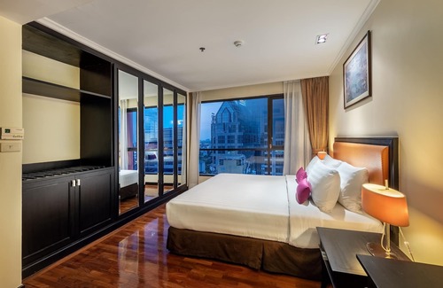 Embassy District Hotel | Bandara Silom Suites