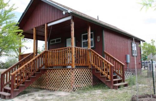 Bandera House | Bandera Stronghold - Red Cloud Cabin
