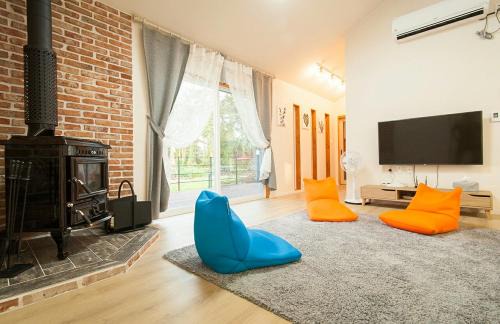 Seongsan House | Bandi House
