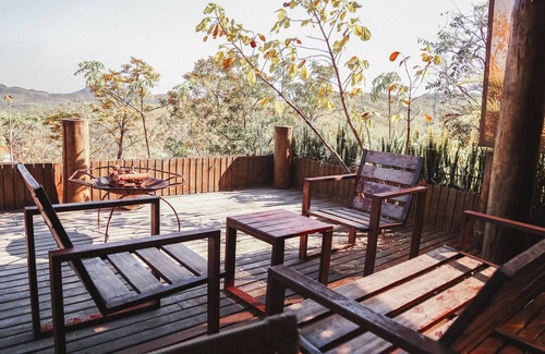 Alto Paraiso de Goias House | Bangalô com Jacuzzi em Deck Suspenso com Vista Para o Parque Nacional da Chapada