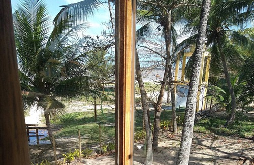 Caravelas Ski Chalet | Bangalô incrível à beira-mar da Praia do Grauçá/BA