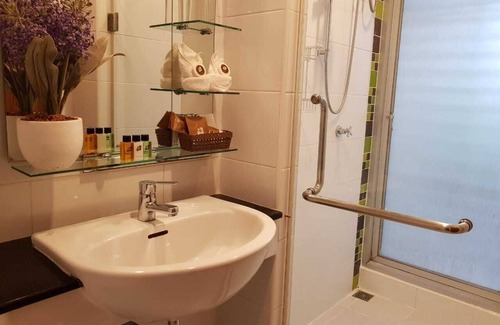 Bang Sao Thong Hotel | Bangkok grand resort