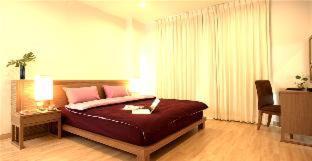 Samsen Nai Apartment | Bangkok Patio BTS Sanam Pao