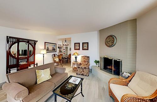 Pierpont Bay House | Bangor Lane Oasis