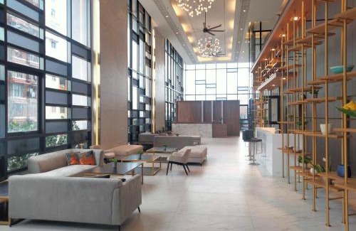 Kampung Pantai Dalam Apartment | Bangsar South Botanical I Bed & Pillow