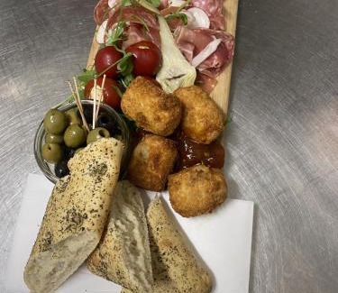 Corfe Hotel | Bankes Arms Hotel