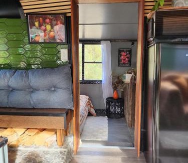 Southern Boat Rental | Banksia Bus