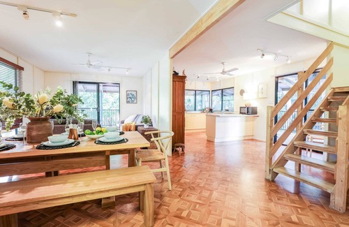 Agnes Water House | Banksia House - on Main Beach, Agnes Water