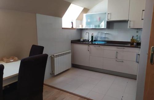 Reinosa Apartment | Banksy Love