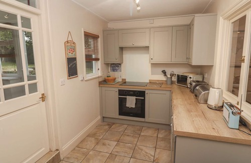 Helston Cottage | Banneth
