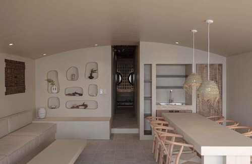 Haeundae House | Banwol Poolvilla