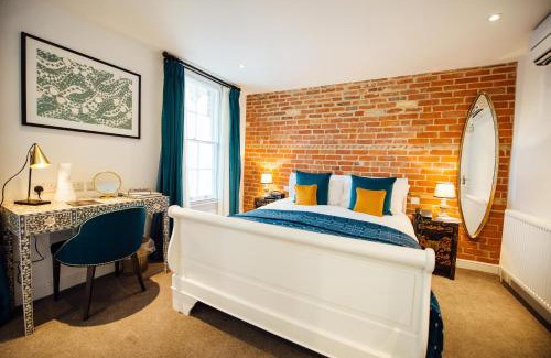 Royston Hotel | Banyers House