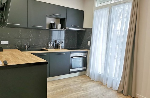 Moyen-Vernet Apartment | Banyuls-Suite-Suite-Whirlpool bath-Canal view