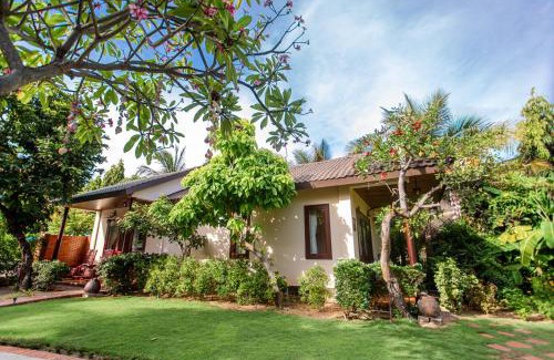 Central Mui Ne Beach Resort | Bao Quynh Bungalow