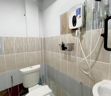 San Chao Pho Suea Apartment | BAO San Chao Pho Sua - Giant Swing เบา ศาลเจ้าพ่อเสือ เสาชิงช้า