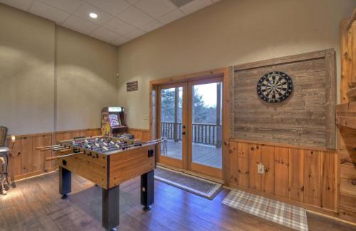 Cherry Log Villa | Bar 5 Cabin Beautiful views soothing hot tub outdoor living and more