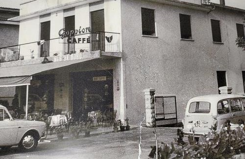 Mazzorno Sinistro House | Bar Moro 1963