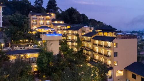 Pokhara Resort | Bar Peepal Resort