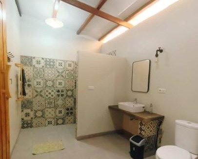 Bira Bed & Breakfast | BaraCoco Bungalows