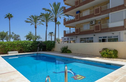 Torreblanca Apartment | Barbados 106.1