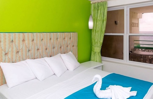 St. Lawrence Gap Hotel | Barbados Escape – 2BR Suite with Pool, Full Kitchen & Ocean Views