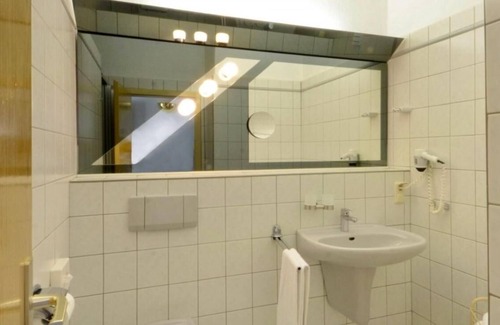 Kelbra Bed & Breakfast | Barbarossa Hotel Kelbra