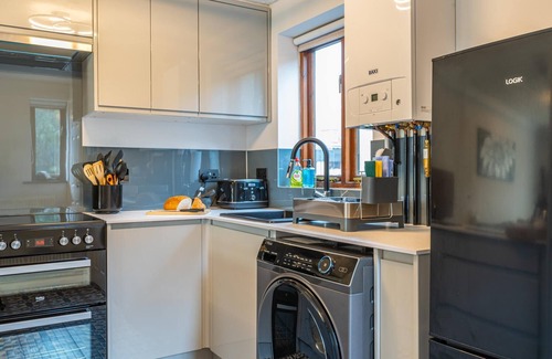 Elmswell House | Barbers Row