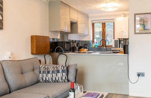 Elmswell House | Barbers Row