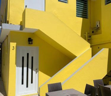San Juan Apartment | Barbosa Catano, Fishing Village, Remodeled, Walk To Ferry - Sleeps 4