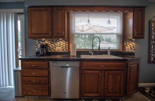 Warren House | Barcade and rope swing bar, 5 minutes from The Avalon Grand Resort and Golf!