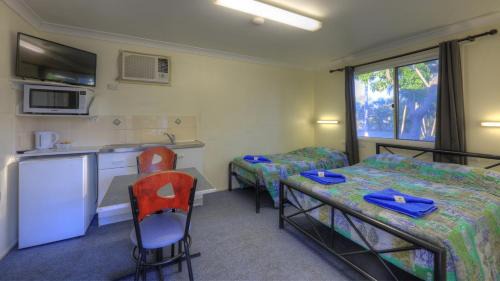 Barcaldine Other | Barcaldine Caravan Park
