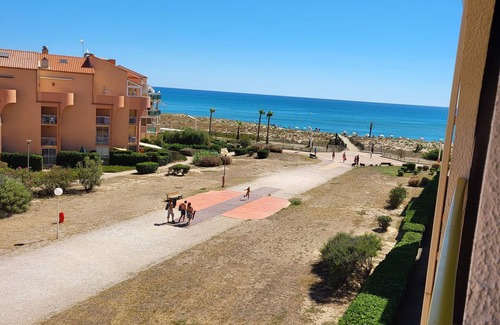 Saint-Hippolyte Apartment | BARCARES. Res. the "Palm Beach" 50 meters from the Grande Plage.